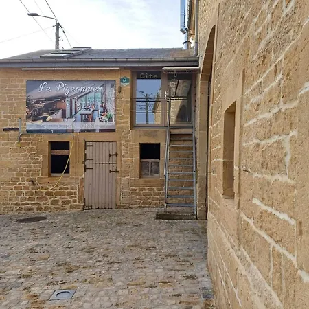 Fairytale Escape In Lamorteau, Cleaning Included *