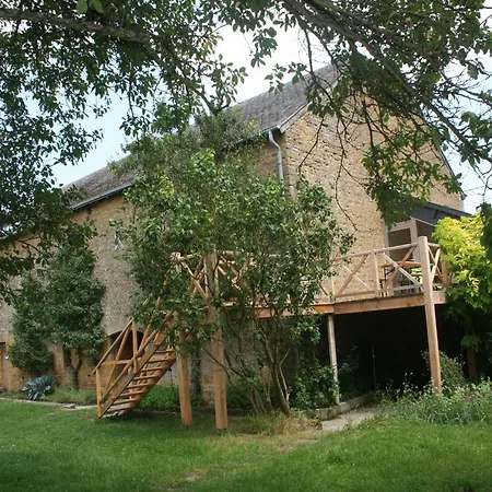 Fairytale Escape In Lamorteau, Cleaning Included *