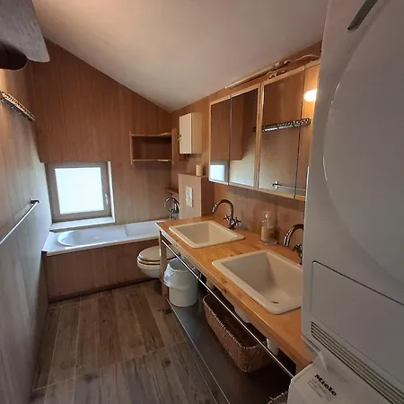 Comfortable In With Garden, Cleaning Included