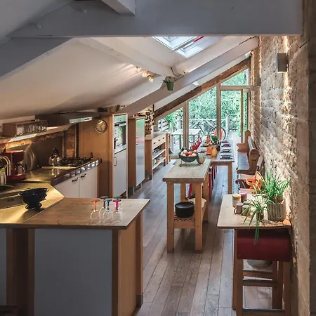 Tatil Evi Fairytale Escape In Lamorteau, Cleaning Included *