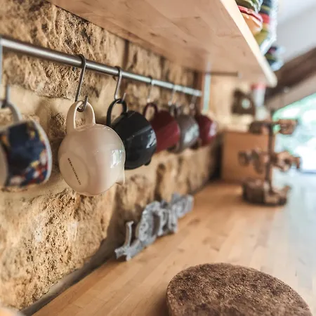 Tatil Evi Fairytale Escape In Lamorteau, Cleaning Included